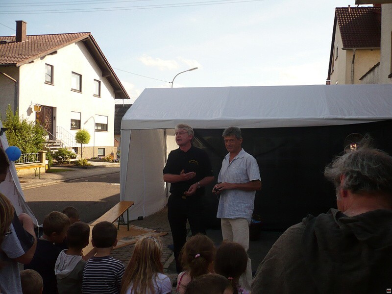 img00128.jpg