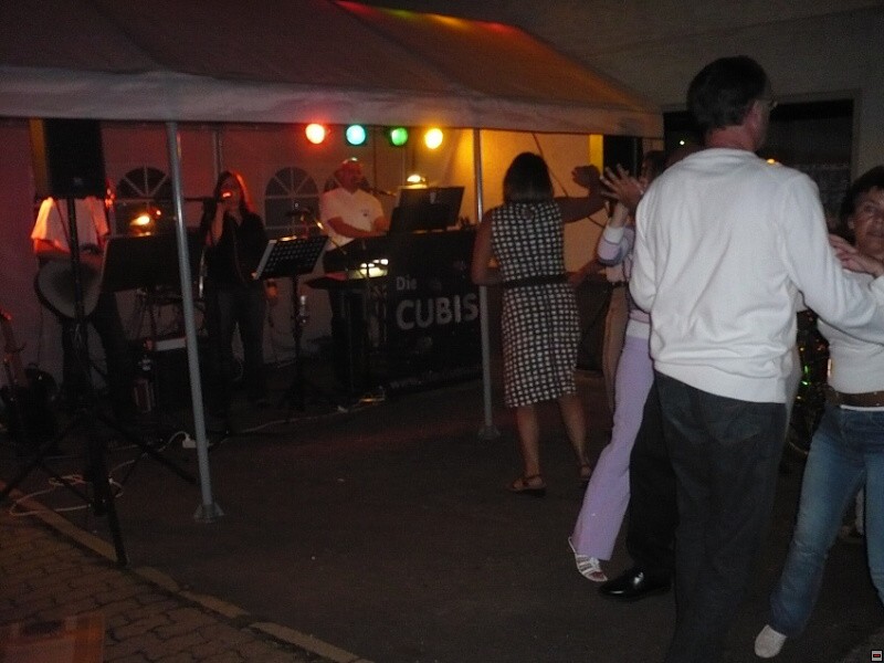 img00207.jpg