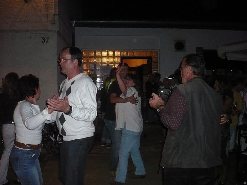img00208.jpg